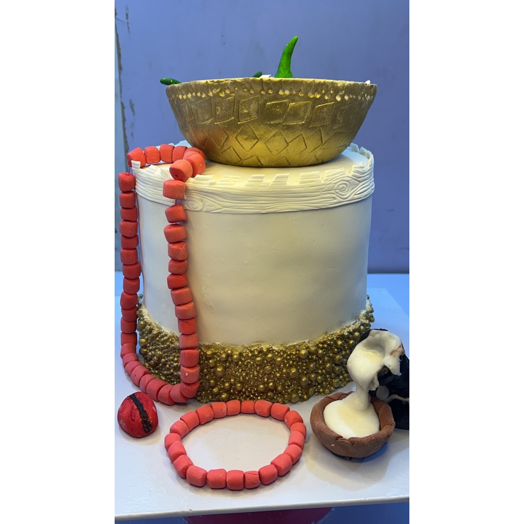 Cakes and Cream by Lash, Ijebu Ode (Erunwon) Custom Wedding Cakes