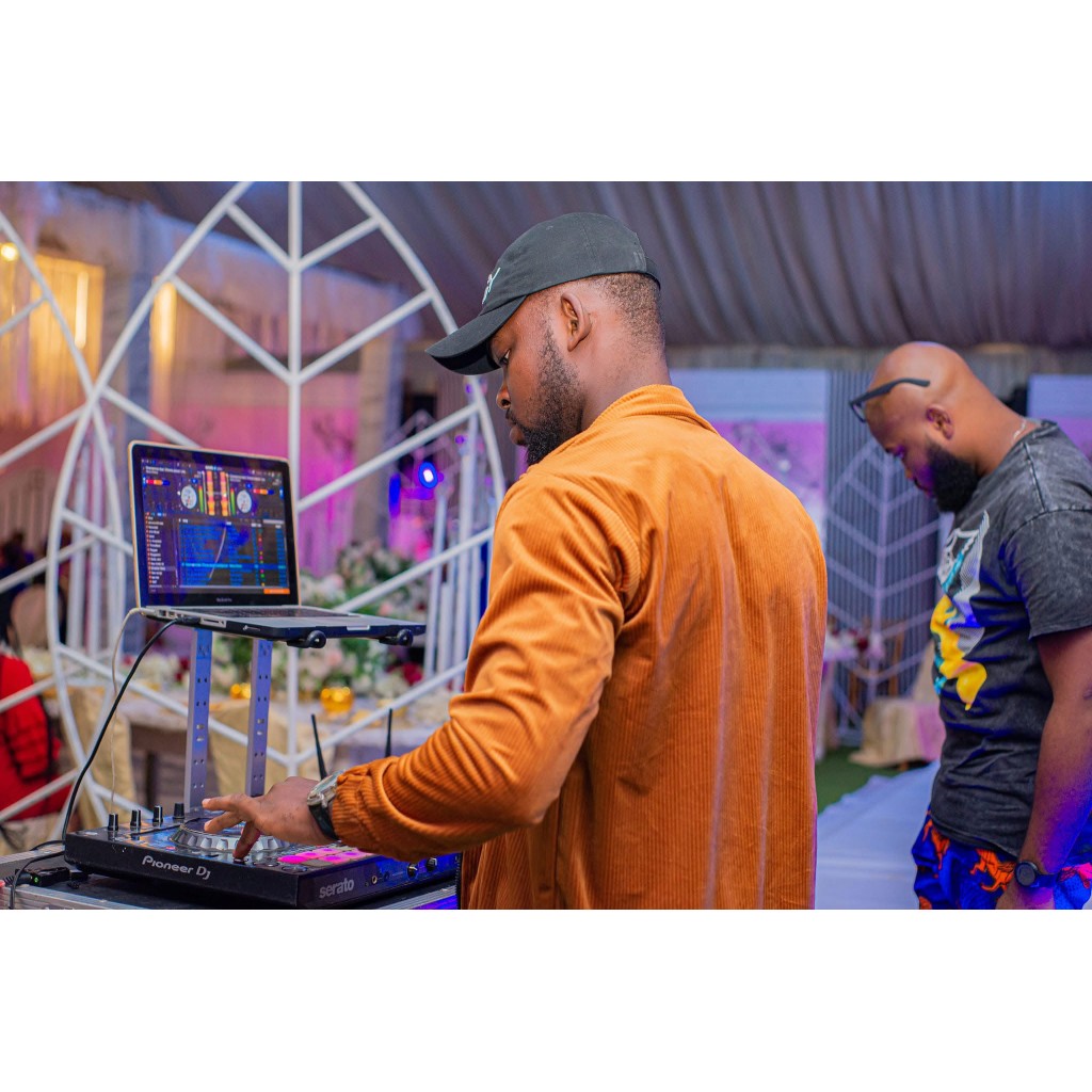 DJ Presh Entertainment: Weddings, Funerals and DJ Services Umuahia
