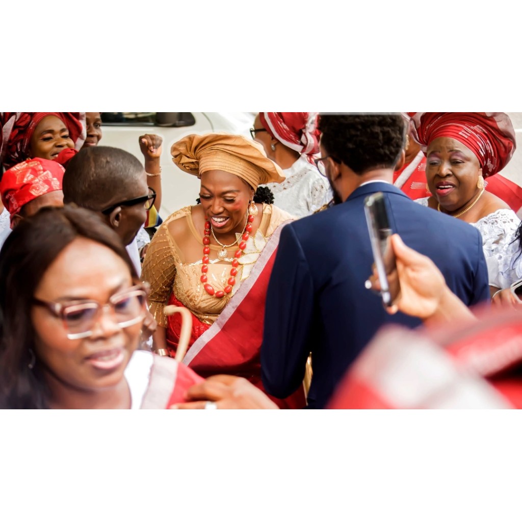 Efosax Live Saxophone Entertainment for Weddings and Events in Abuja