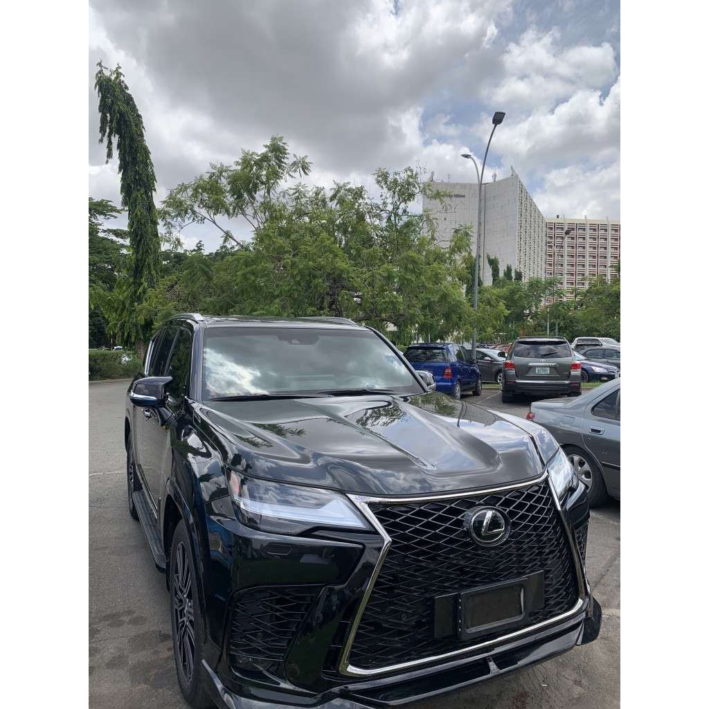 Olamide Executive Car Hire: Wedding Chauffeur Services in Abuja